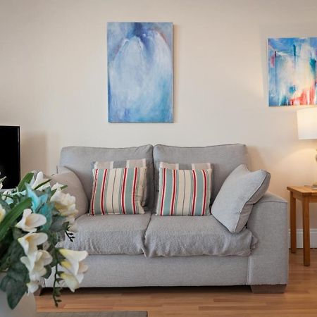Bryn Y Mor - Tenby Apartment Sea Views Ngoại thất bức ảnh